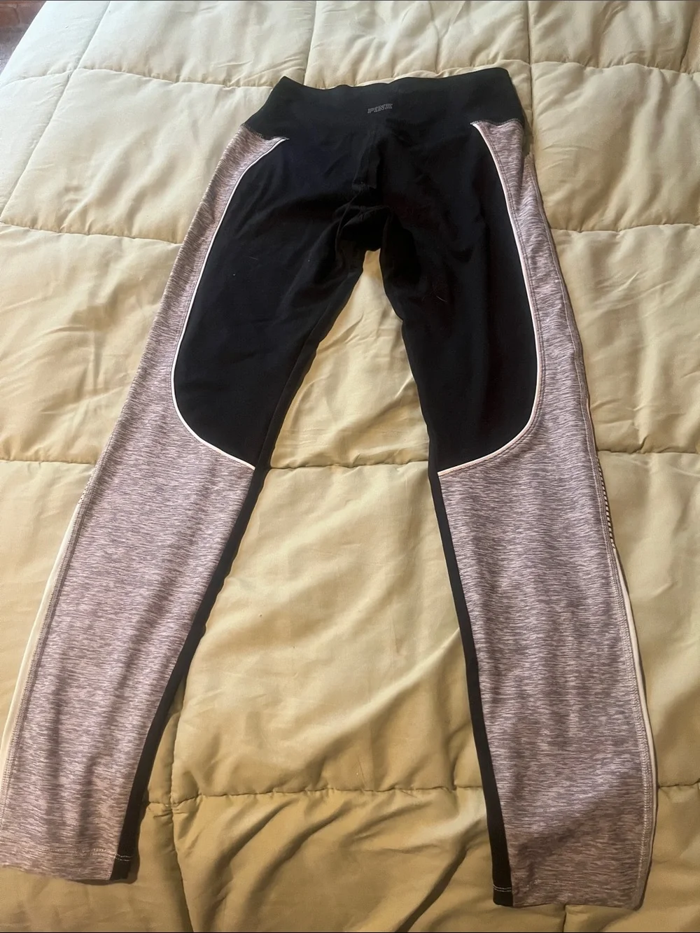 PINK Victoria's Secret Black, White & Heather Gray, light tealLeggings - Picture 3 of 4